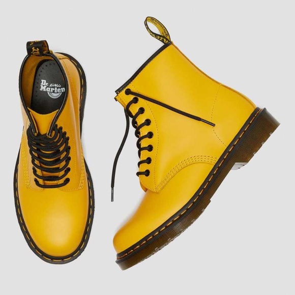 Dr. Martens Women's 1460 8-Eye Yellow Smooth Leather US 9 - Picture 7 of 14